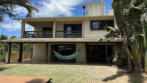 Casa para alugar em Garopaba - Praia da Ferrugem