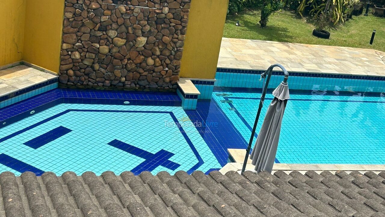 Casa para aluguel de temporada em Guarujá (Praia do Pernambuco)