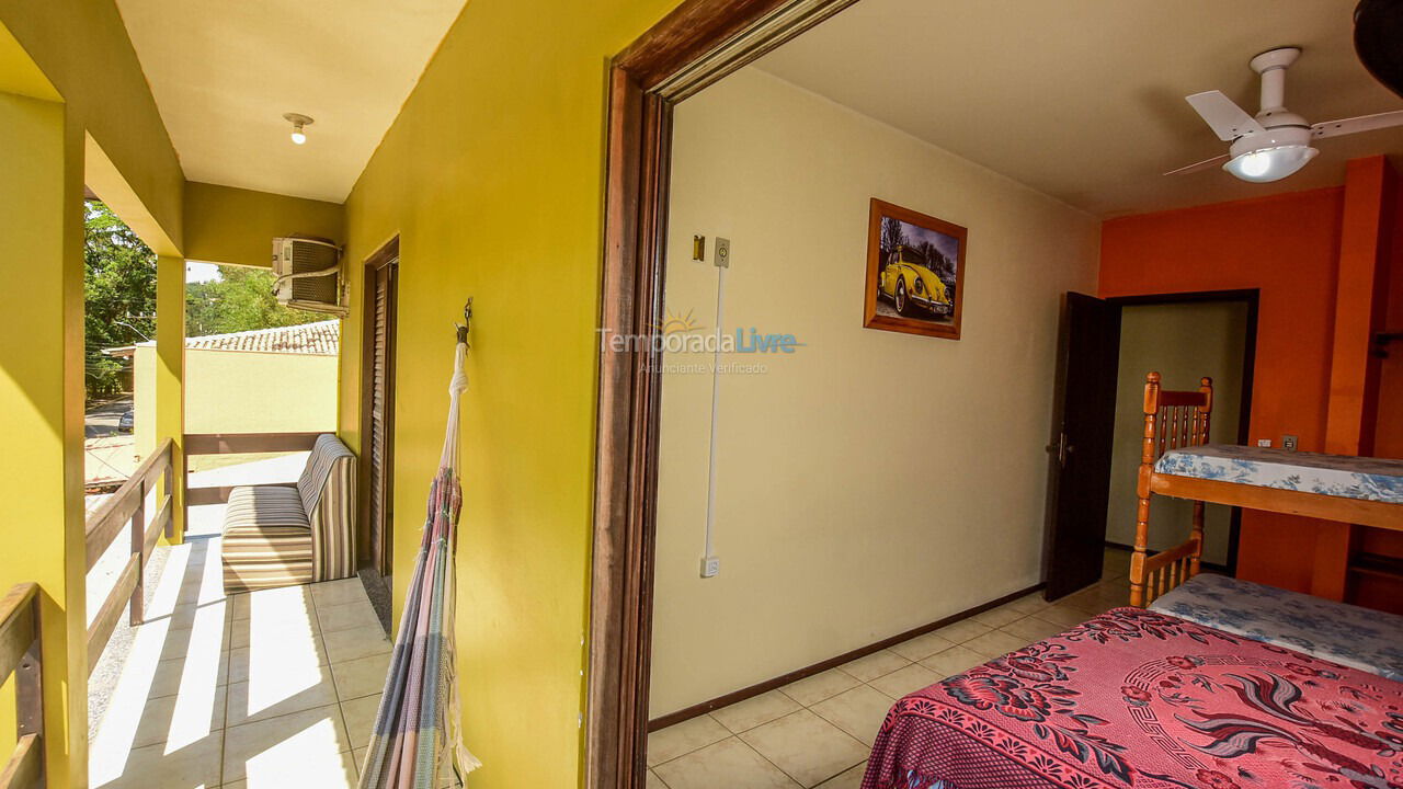 Apartamento para alquiler de vacaciones em Garopaba (Praia da Ferrugem)