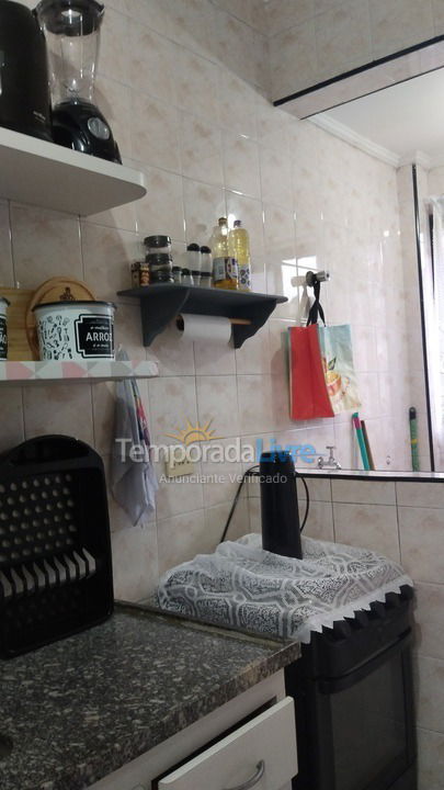 Apartamento para aluguel de temporada em Guarujá (Enseada)