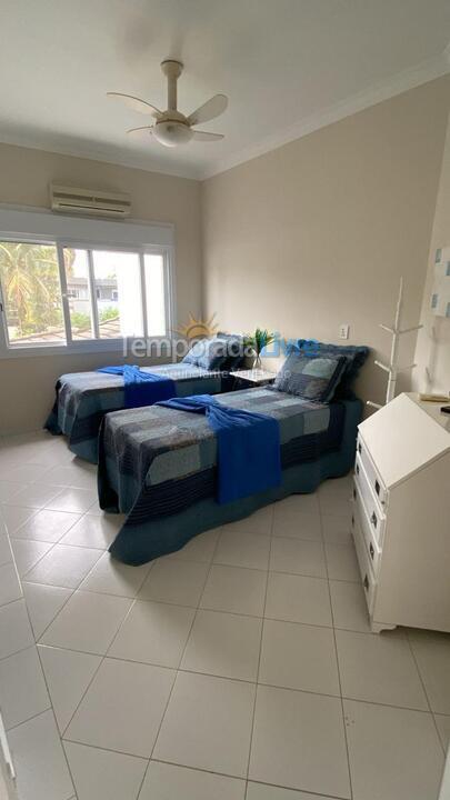 House for vacation rental in Guarujá (Praia do Pernambuco)