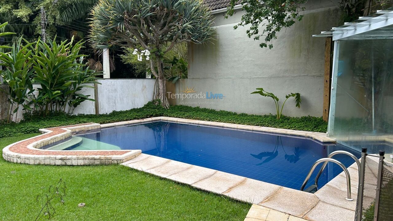 House for vacation rental in Guarujá (Praia de Pernanbuco)