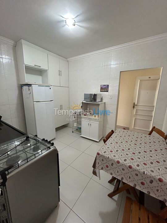 Apartamento para aluguel de temporada em Guarujá (Enseada)