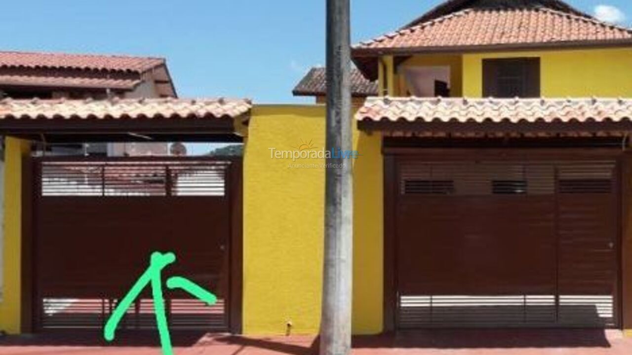 Casa para aluguel de temporada em Caraguatatuba (Prainha)