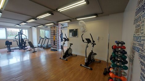 Pool, gym and parking space | Brazilian Corner