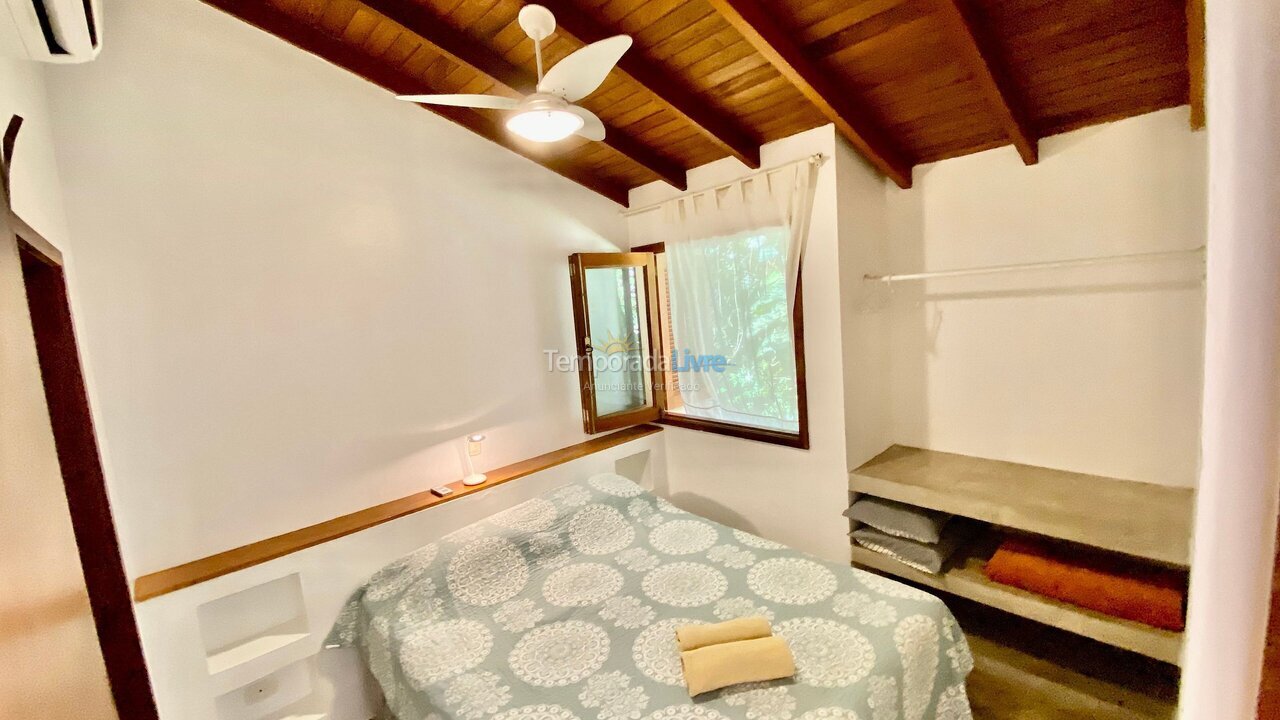 Apartamento para alquiler de vacaciones em Ilhabela (Portinho)