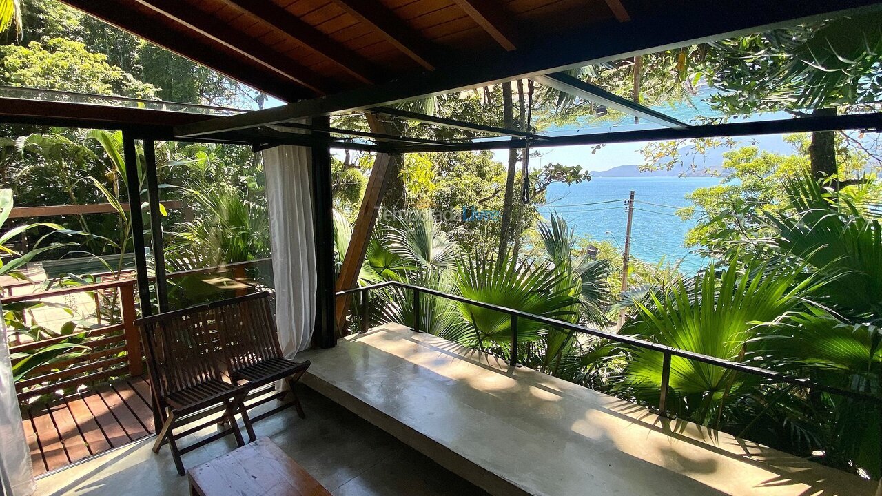 Apartamento para alquiler de vacaciones em Ilhabela (Portinho)