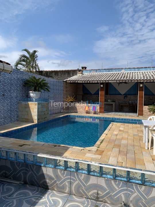 House for vacation rental in Itanhaém (Jardim Suarão)