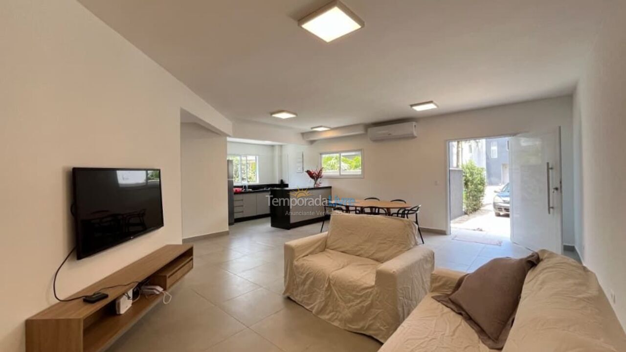 House for vacation rental in São Sebastião (Camburi)