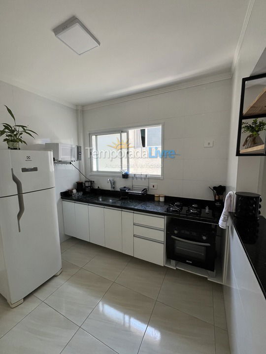 Apartamento para aluguel de temporada em Praia Grande (Aviação)