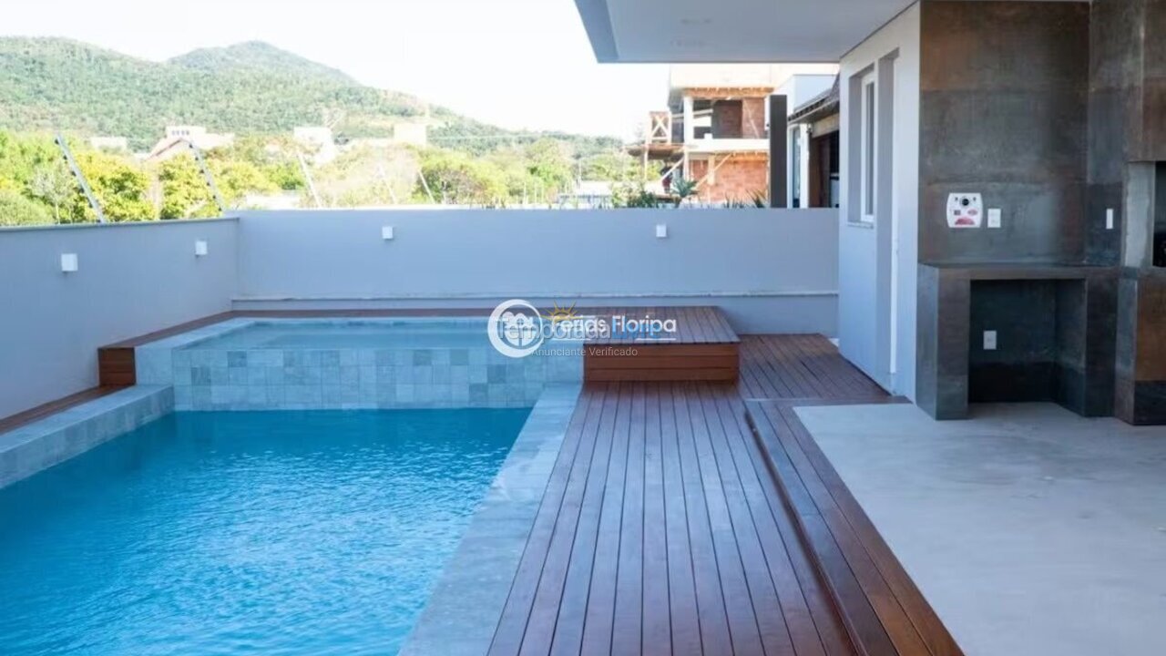 Casa para aluguel de temporada em Florianópolis (Morro das Pedras)