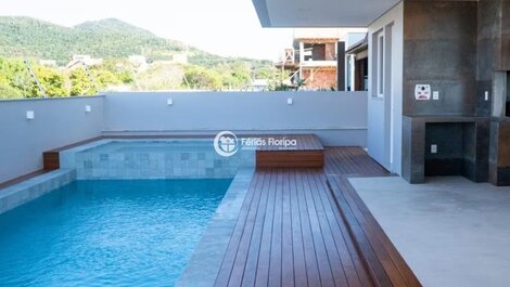 Luxuosa Casa A Beira-Mar no Morro das Pedras