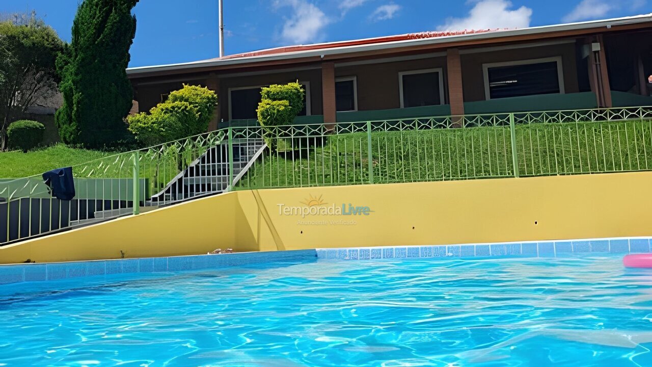 House for vacation rental in Bom Jesus dos Perdões (Marinas)