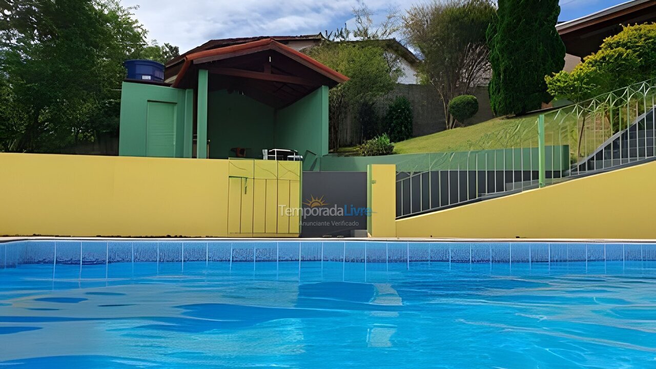 House for vacation rental in Bom Jesus dos Perdões (Marinas)