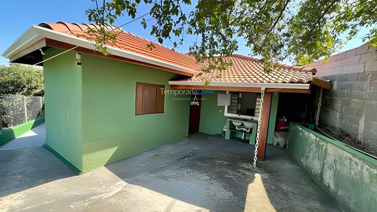 House for vacation rental in Bom Jesus dos Perdões (Marinas)