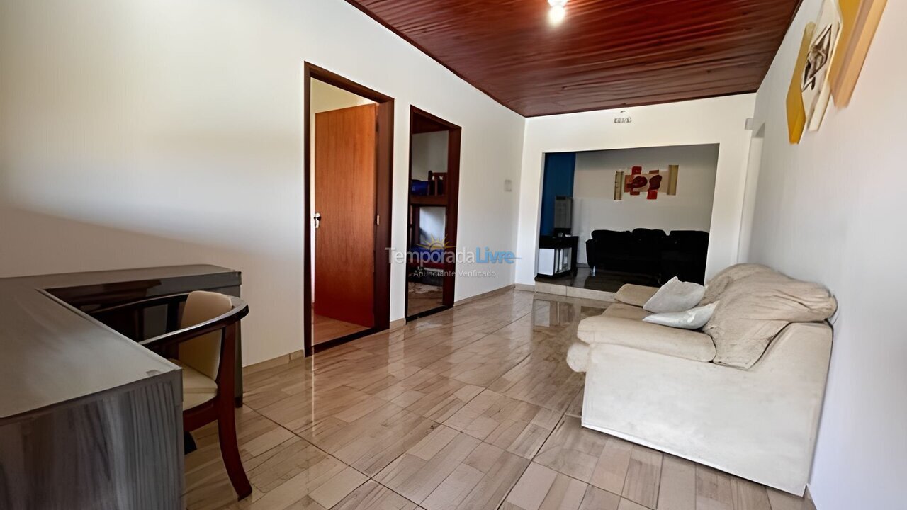 House for vacation rental in Bom Jesus dos Perdões (Marinas)