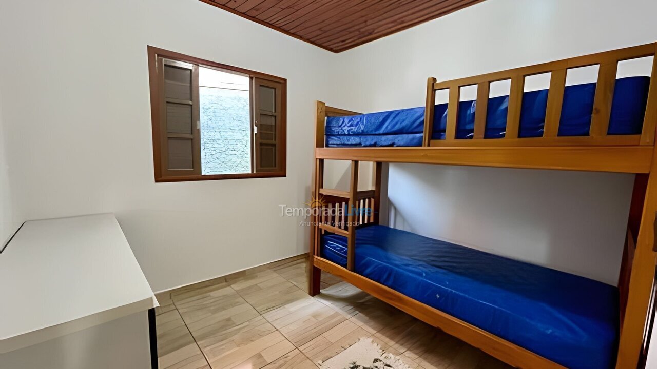 House for vacation rental in Bom Jesus dos Perdões (Marinas)