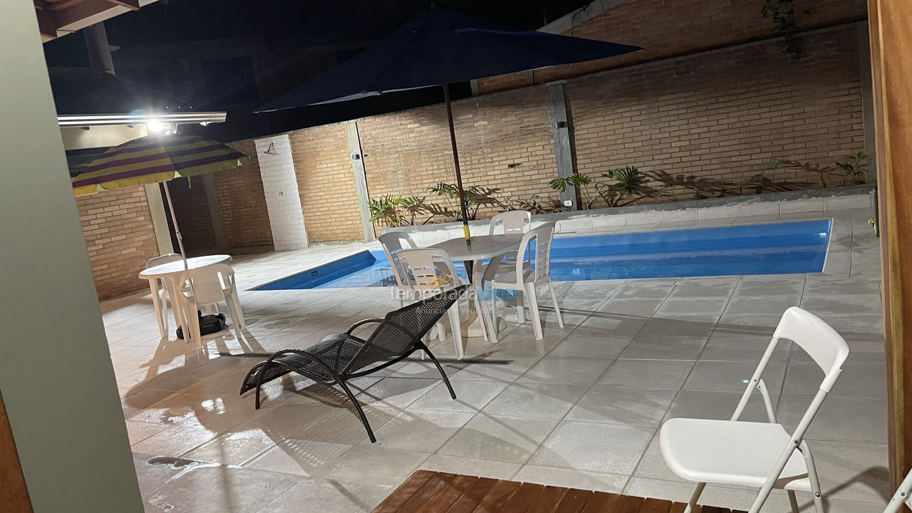 Casa para alquiler de vacaciones em Matinhos (Caiobá)