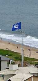 Apto novo, alto padrão frente o mar