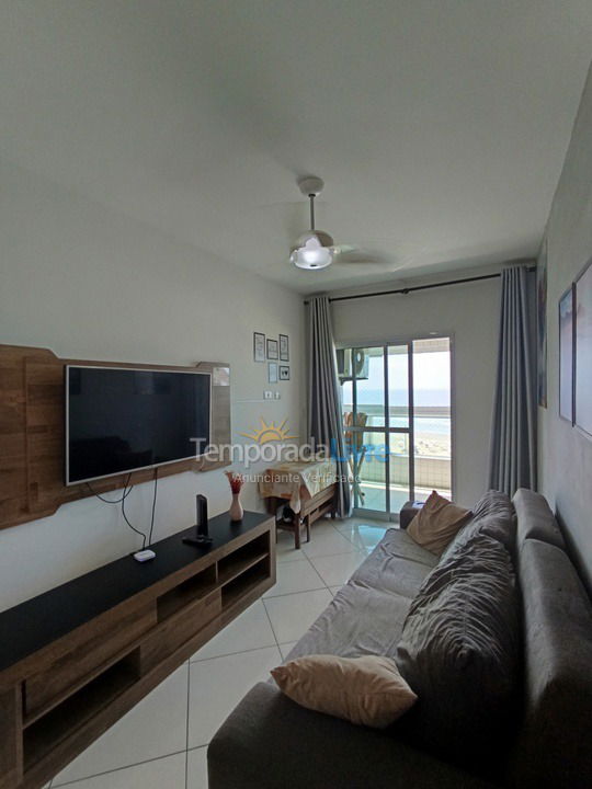 Apartamento para aluguel de temporada em Praia Grande (Praia do Caiçara)