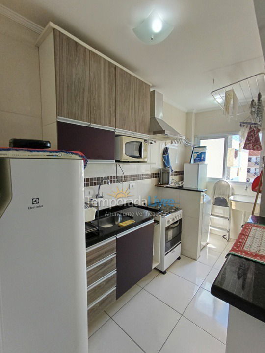 Apartamento para aluguel de temporada em Praia Grande (Praia do Caiçara)