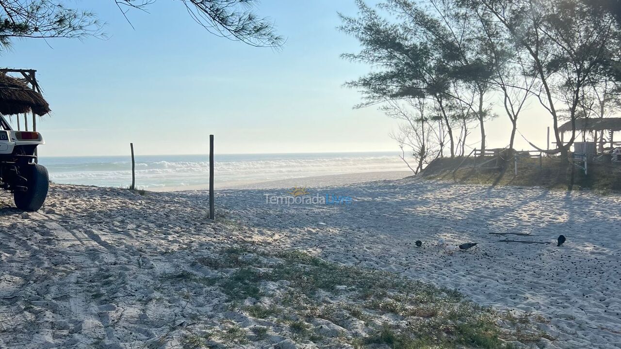 Casa para aluguel de temporada em Arraial do Cabo (Monte Alto)