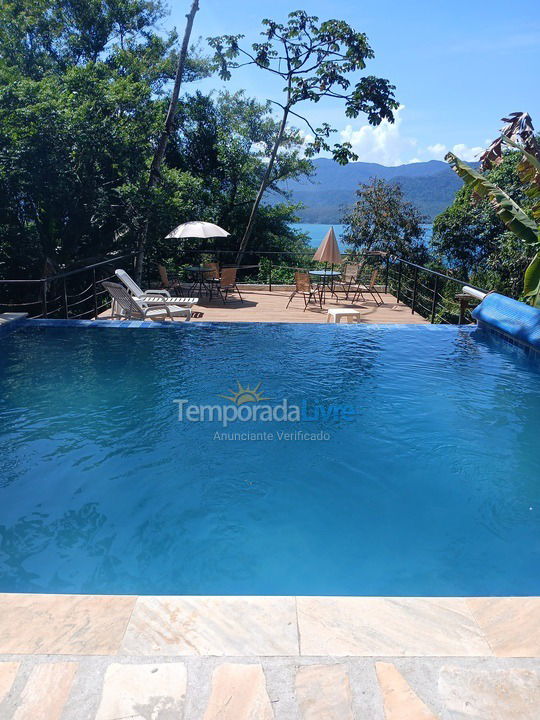 House for vacation rental in Ilhabela (Portinho)