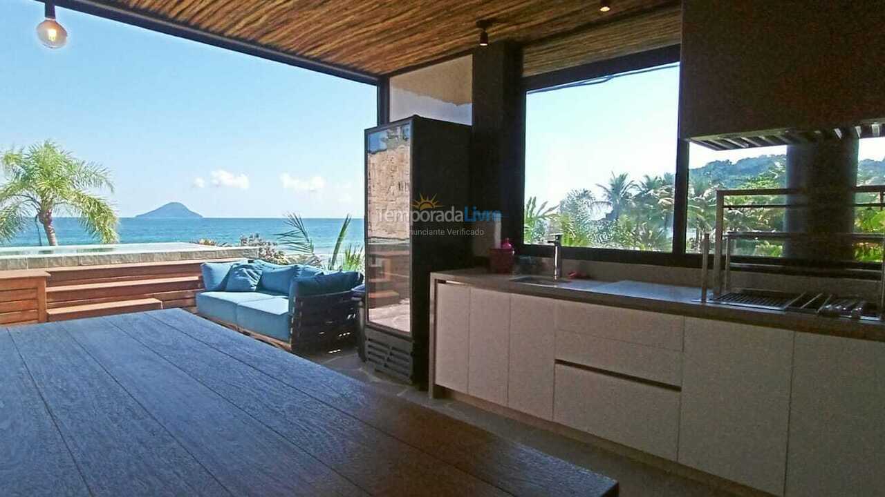 Casa para alquiler de vacaciones em São Sebastião (Juquehy)