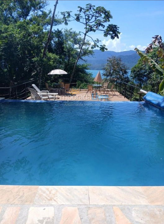 House for vacation rental in Ilhabela (Portinho)