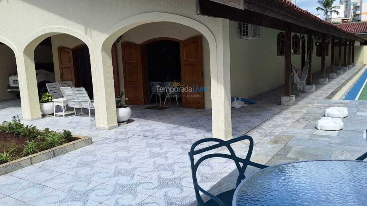 Casa para alquiler de vacaciones em Guarujá (Enseada)