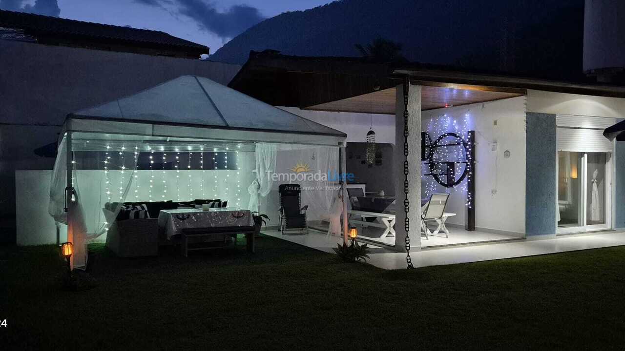 Casa para alquiler de vacaciones em Ubatuba (Lagoinha)