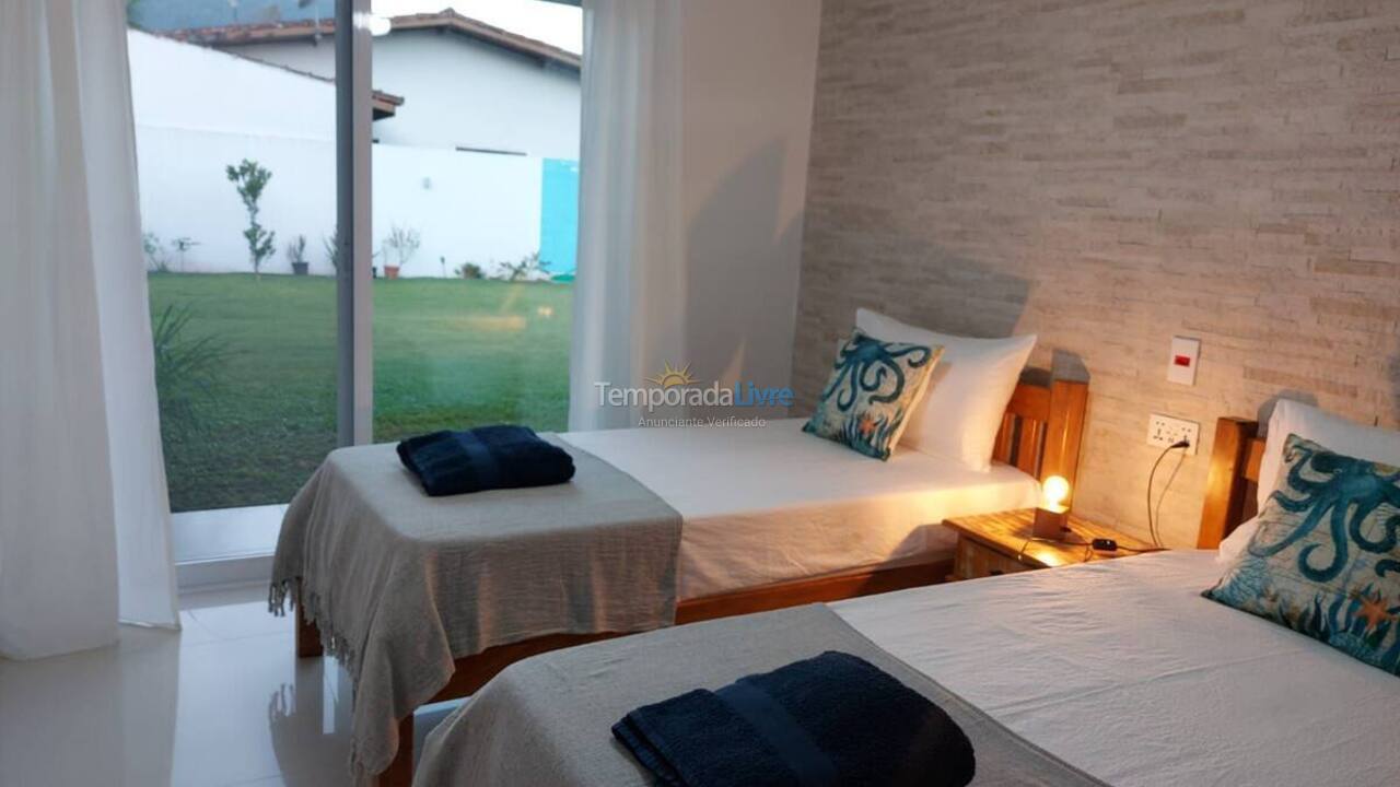 Casa para alquiler de vacaciones em Ubatuba (Lagoinha)