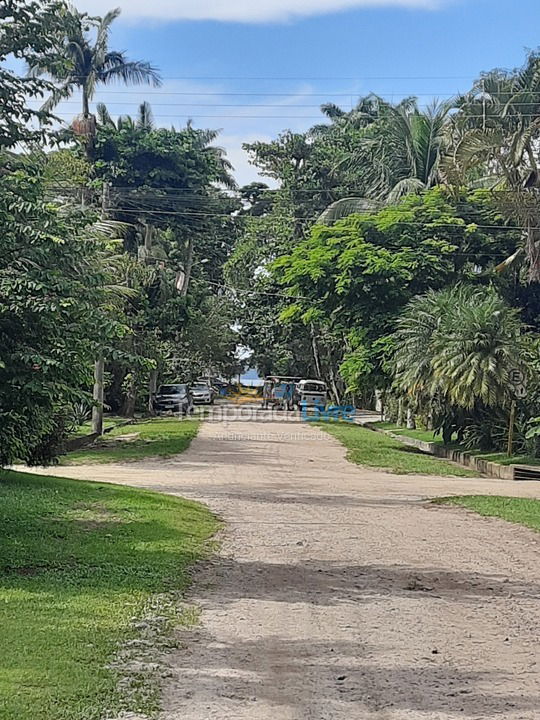 Casa para aluguel de temporada em Ubatuba (Praia do Lázaro)