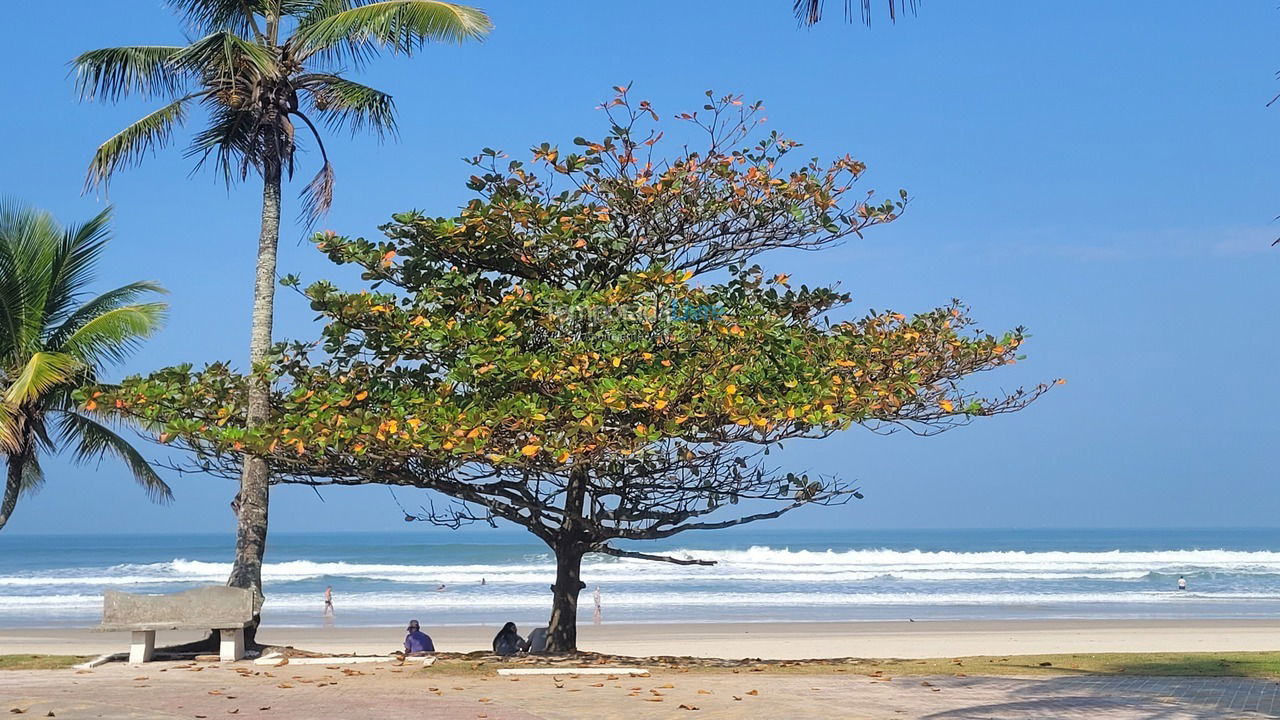 Apartamento para aluguel de temporada em Guarujá (Enseada)