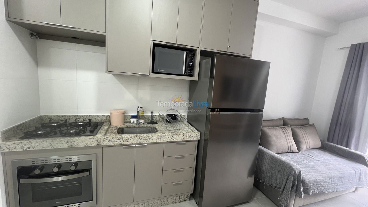 Apartamento para aluguel de temporada em Ubatuba (Praia Grande)