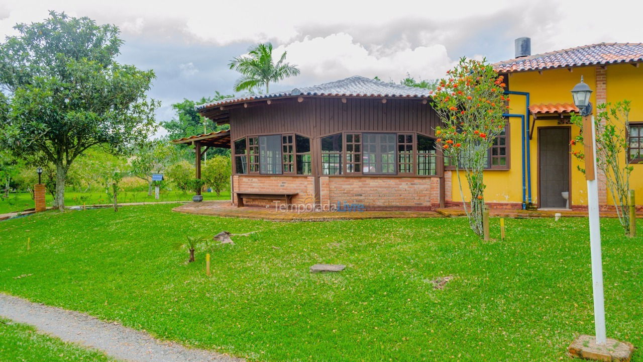 Granja para alquiler de vacaciones em Itajaí (Baia)