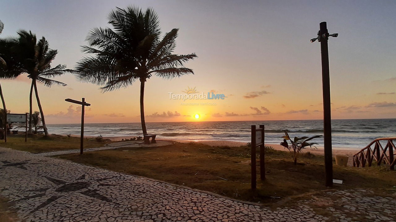 Casa para aluguel de temporada em Camaçari (Praia de Guarajuba)