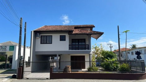 House for rent in São Francisco do Sul - Enseada