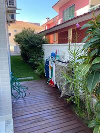 Garden Apartment - 2 bedrooms - perfect for the whole family