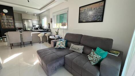 Garden Apartment - 2 bedrooms - perfect for the whole family