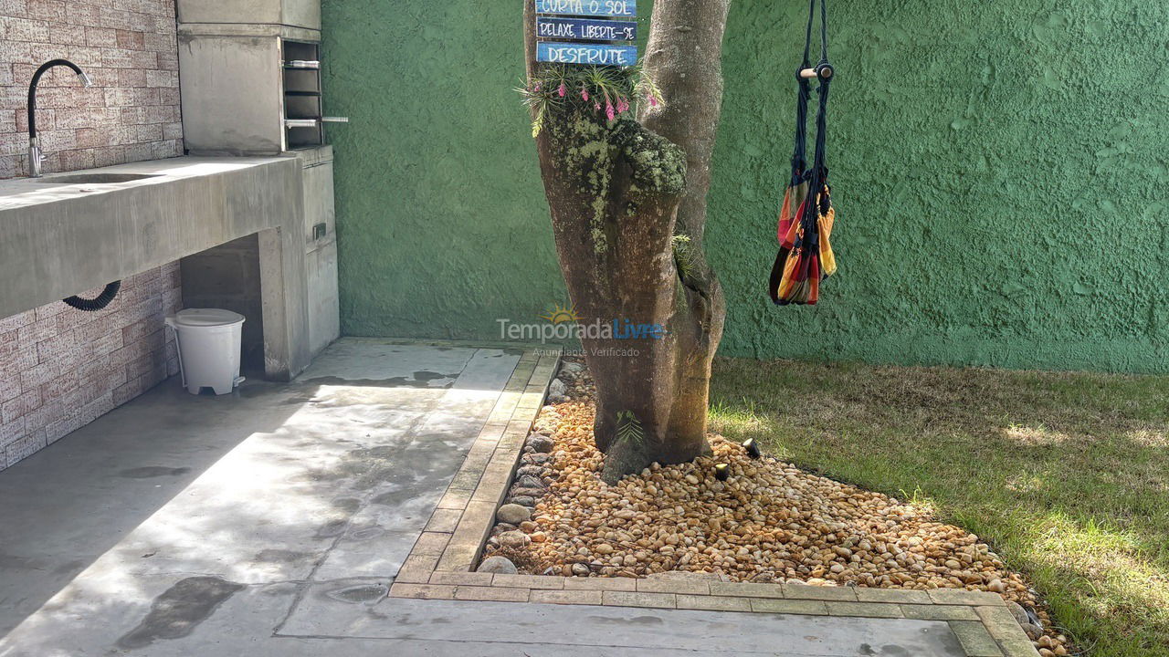 Casa para aluguel de temporada em Arraial do Cabo (Monte Alto)