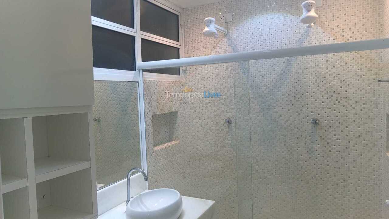 Apartment for vacation rental in Guarujá (Pitangueiras)