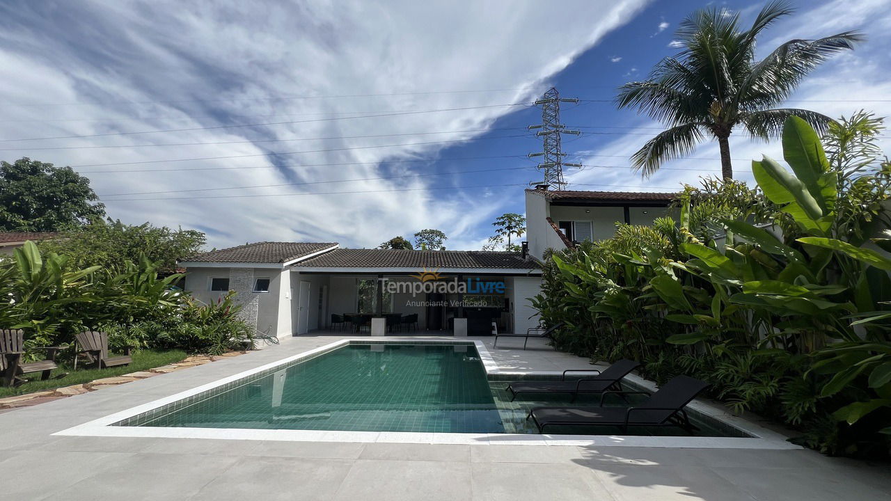 Casa para aluguel de temporada em Bertioga (Condominio Morada da Praia)