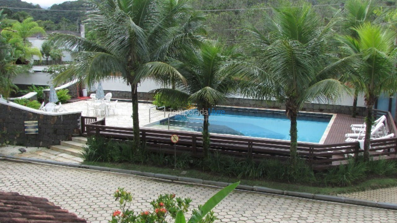 Casa para aluguel de temporada em São Sebastião (Praia da Baleia)