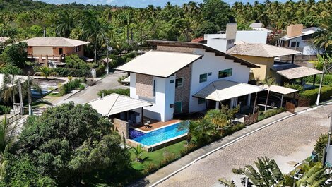 Casa Branca Ampla e bela casa em Ipioca Hibiscus