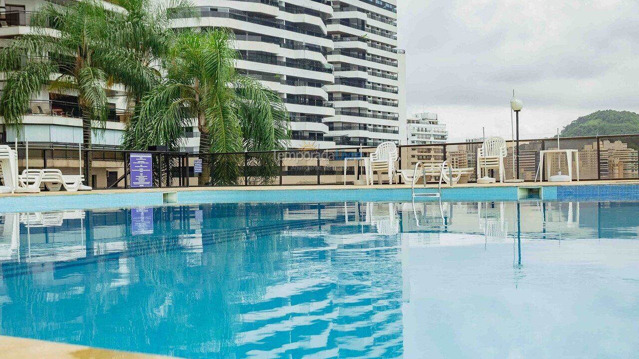 Apartamento para aluguel de temporada em Guarujá (Jardim Asturias)