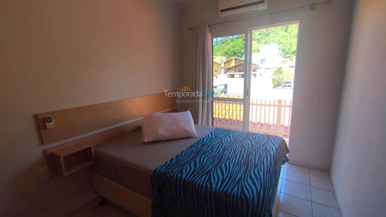 House for vacation rental in Bombinhas (Canto Grande)