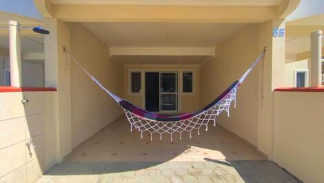 HOUSE WITH 3 BEDROOMS, SUITE, WITH AIR CONDITIONING, FOR 8 PEOPLE IN CORNER G.