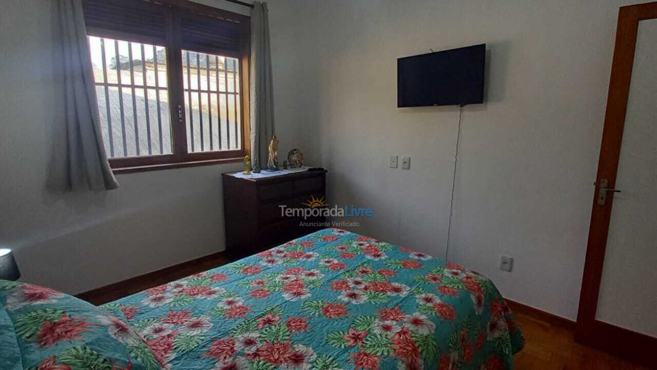 Apartamento para aluguel de temporada em Teresópolis (Barra do Imbuí)