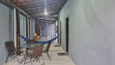 Large house for 16 people in Mongaguá